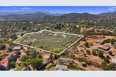  02 Chablis Rd #02, Ramona, CA 92065 - Photo 11