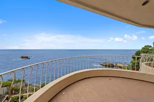 5716 Dolphin Pl, La Jolla, CA 92037 - Photo 27