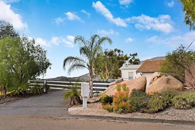  15348-15358 Running Deer Trail, Poway, CA 92064 - Photo 9