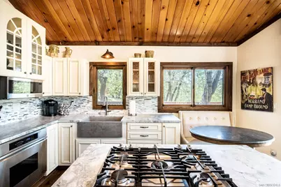  664 Butte Ave, Big Bear Lake, CA 92315 - Photo 5