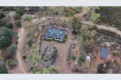  23898 Crown Hill Ln, Escondido, CA 92027 - Photo 33