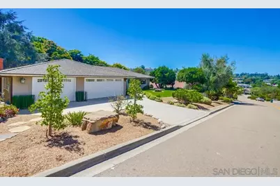  1454 La Plaza, San Marcos, CA 92078 - Photo 3