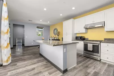  1203 Camino Levante, Chula Vista, CA 91913 - Photo 17