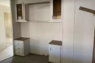 2300 E Valley Pkwy, Escondido, CA 92027 - Photo 9