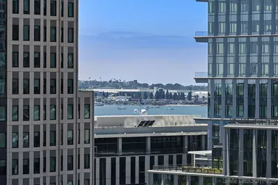  700 W Harbor #1205, San Diego, CA 92101 - Photo 9