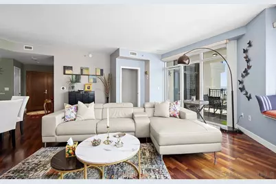  700 W Harbor #1205, San Diego, CA 92101 - Photo 3