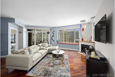  700 W Harbor #1205, San Diego, CA 92101 - Photo 5