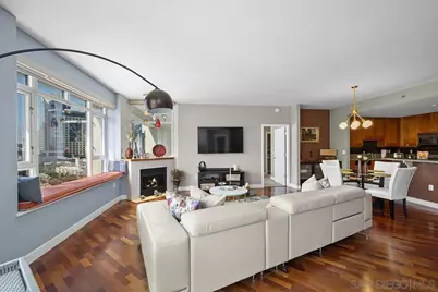  700 W Harbor #1205, San Diego, CA 92101 - Photo 1