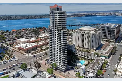 700 W Harbor Dr #1306, San Diego, CA 92101 - Photo 53