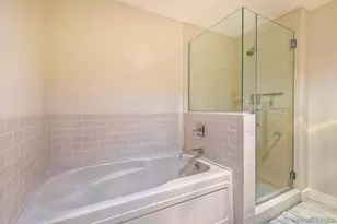 700 W Harbor Dr, San Diego, CA 92101 - Photo 23