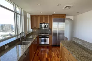 700 W Harbor, San Diego, CA 92101 - Photo 13