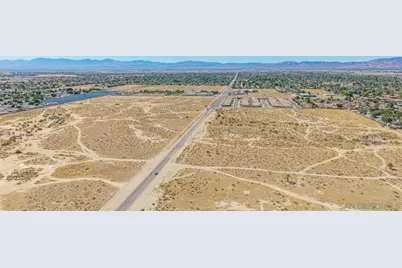  0 Challenger Wy #5, Lancaster, CA 93535 - Photo 17