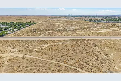  0 Challenger Wy #5, Lancaster, CA 93535 - Photo 13