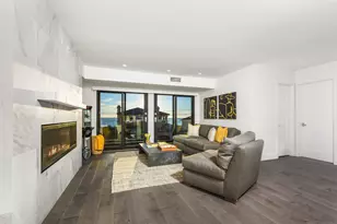5527 Calumet Ave, La Jolla, CA 92037 - Photo 43