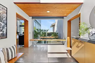 5259 Pacifica Dr, San Diego, CA 92109 - Photo 9