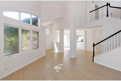  7346 Fay Ave, La Jolla, CA 92037 - Photo 1