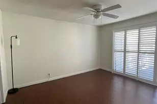 115 Huntington, Irvine, CA 92620 - Photo 15