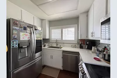  115 Huntington, Irvine, CA 92620 - Photo 3