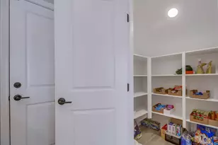 2304 Trevi Cir, Chula Vista, CA 91913 - Photo 43