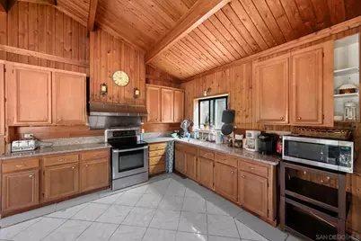  15950 Green Valley Heights Road, Ramona, CA 92065 - Photo 5