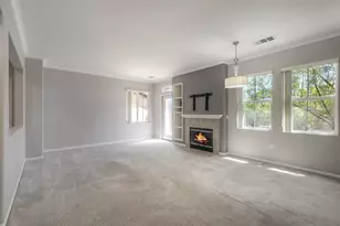 10804 Serafina Ln, San Diego, CA 92128 - Photo 5