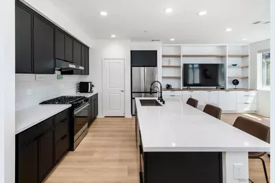  32395 Tannat Dr, Temecula, CA 92591 - Photo 3