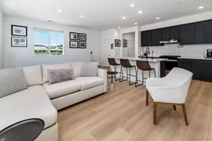 32395 Tannat Dr, Temecula, CA 92591 - Photo 11