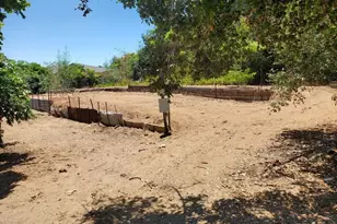 326 Plumosa Ave, Vista, CA 92083 - Photo 5