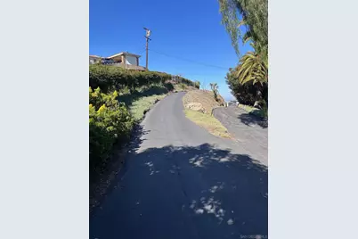  4742 Mount Helix Drive, La Mesa, CA 91941 - Photo 37