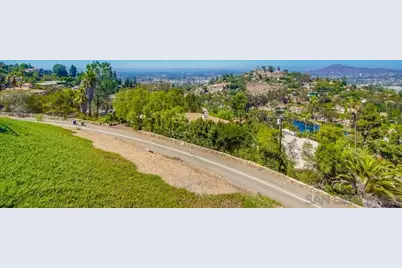  4742 Mount Helix Drive, La Mesa, CA 91941 - Photo 41