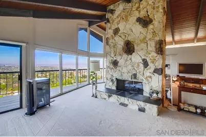  4742 Mount Helix Drive, La Mesa, CA 91941 - Photo 11