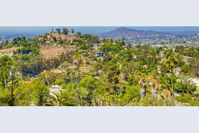  4742 Mount Helix Drive, La Mesa, CA 91941 - Photo 19