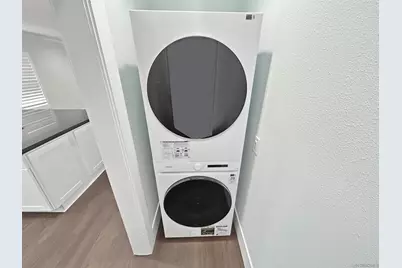  518 N Rose St, Anaheim, CA 92805 - Photo 15