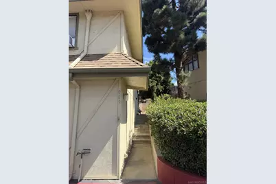  969 Marlin Dr, Vista, CA 92084 - Photo 23