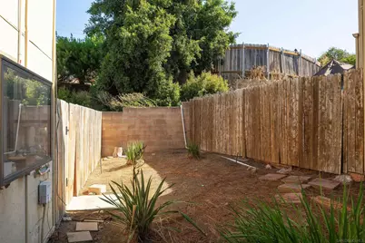  969 Marlin Dr, Vista, CA 92084 - Photo 17