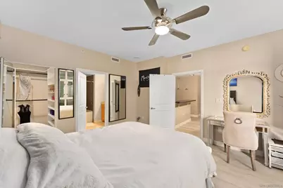  850 Beech St #701, San Diego, CA 92101 - Photo 17