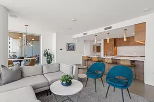 888 W E St, San Diego, CA 92101 - Photo 3