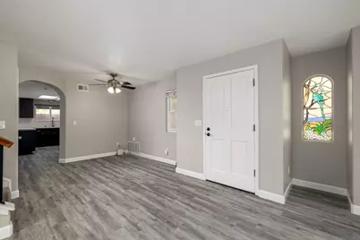  7083 Berry Park Ln, Lemon Grove, CA 91945 - Photo 9