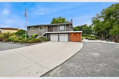  2326 Maelee Dr, Vista, CA 92084 - Photo 1