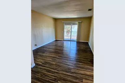  240 W Lincoln Ave #8, Escondido, CA 92026 - Photo 9