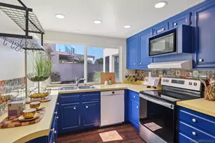 58 Half Moon Bend, Coronado, CA 92118 - Photo 9