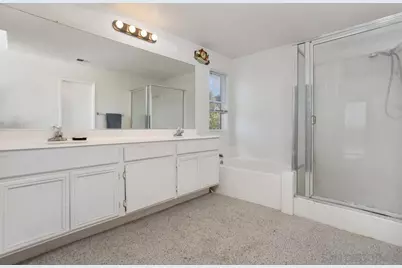  408 Shadow Tree Dr, Oceanside, CA 92058 - Photo 21