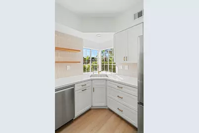  3867 Creststone Pl, San Diego, CA 92130 - Photo 7