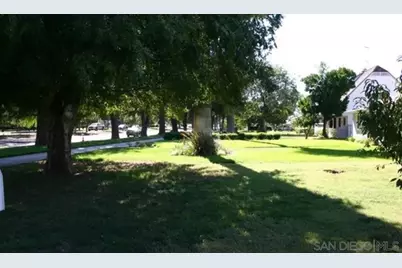  7535 Magnolia Ave, Riverside, CA 92504 - Photo 3