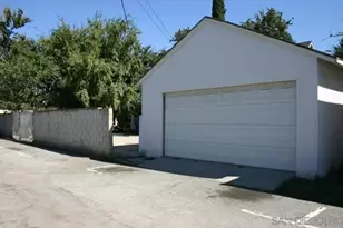 7535 Magnolia Ave, Riverside, CA 92504 - Photo 11