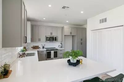  5270 San Bernardo Ter, San Diego, CA 92114 - Photo 7