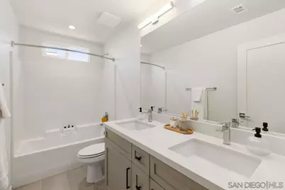  5270 San Bernardo Ter, San Diego, CA 92114 - Photo 17