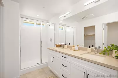  5270 San Bernardo Ter, San Diego, CA 92114 - Photo 13