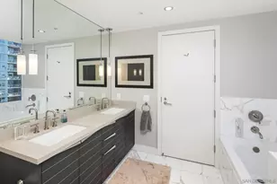 1325 Pacific Hwy, San Diego, CA 92101 - Photo 9