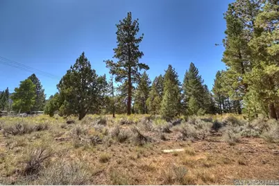  2161 Glencove Ln, Big Bear City, CA 92314 - Photo 13